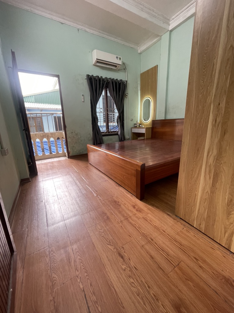 Bán nhà Lĩnh Nam - 22.5m2 4 tầng - gần ô tô - gần 5 tỷ