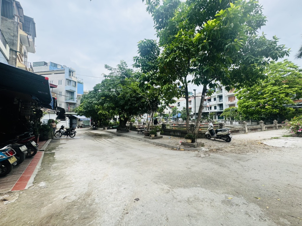 Bán nhà Nguyễn Khoái - diện tích 63m2 1 tầng - Ô TÔ TRÁNH ĐỖ - giá 11,8 tỷ