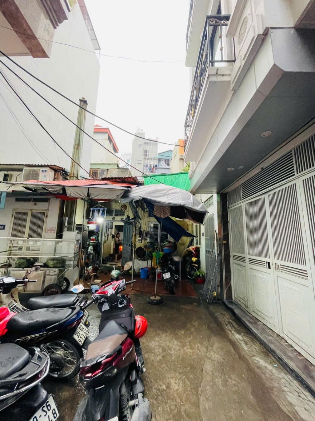 Bán nhà Định Công Thượng - diện tích 46m2 1 tầng - Mảnh đất vàng trong làng đầu tư - giá 13,8 tỷ