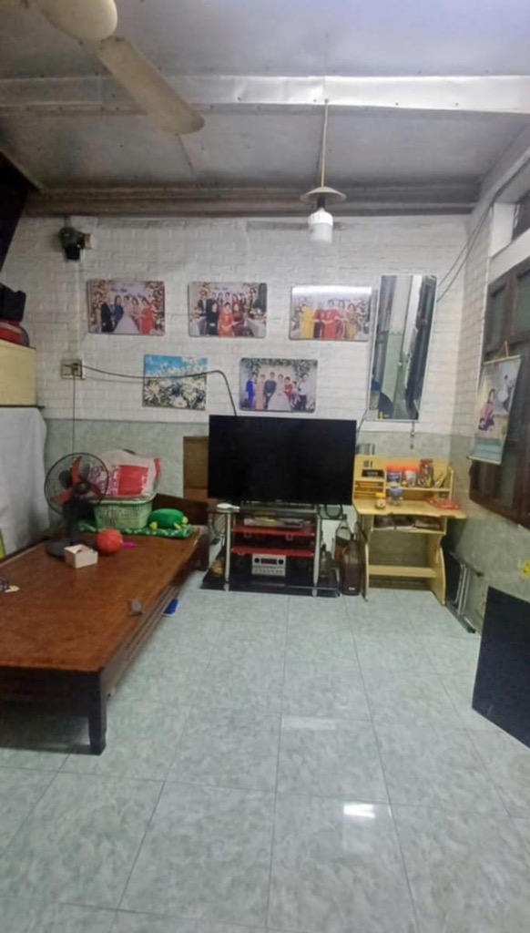 Bán nhà Bạch Mai - 59m2 4 tầng - sát phố, ô tô trước cửa - giá 11 tỷ