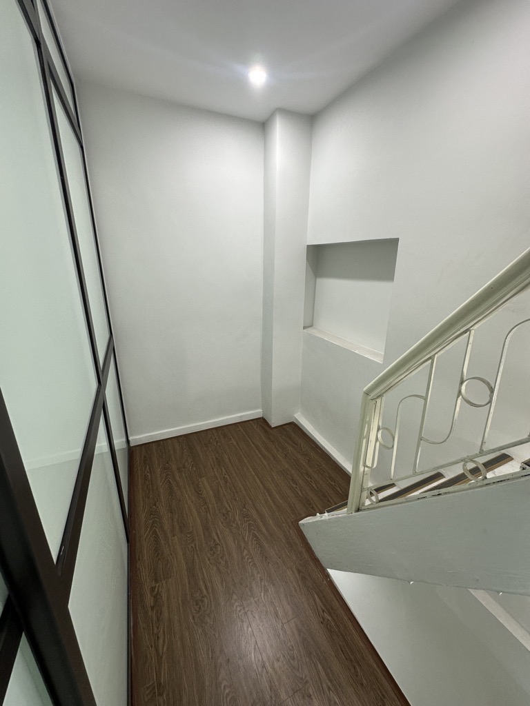 Bán nhà Hàng Cháo - 15m2 5 tầng - gần ô tô đỗ - giá nhỉnh 3 tỷ