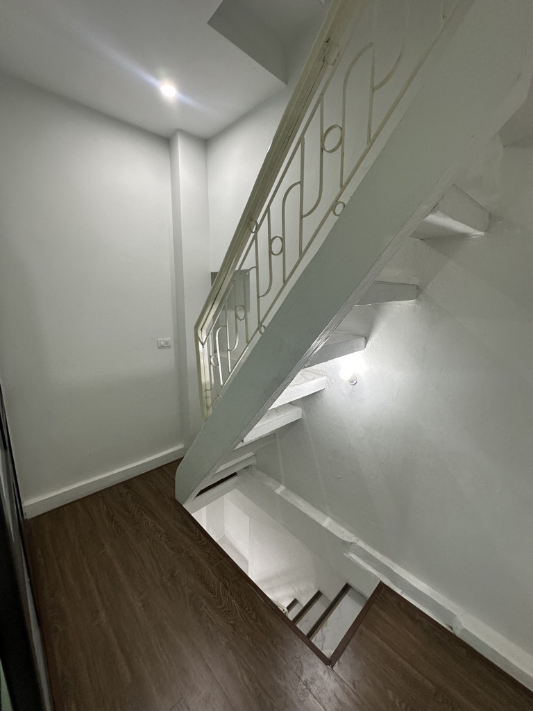 Bán nhà Hàng Cháo - 15m2 5 tầng - gần ô tô đỗ - giá nhỉnh 3 tỷ