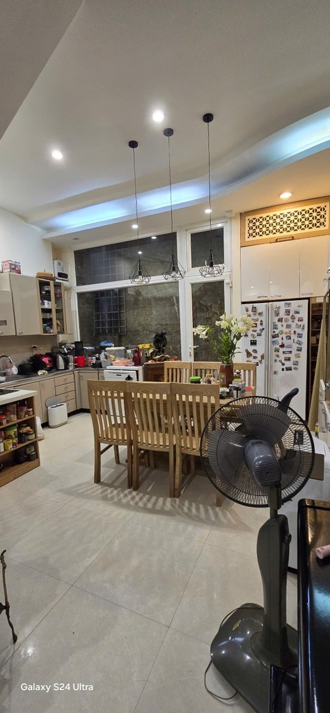 Bán nhà Kim Ngưu - diện tích 95m2 4 tầng - Nhà đẹp ở ngay - giá 18,5 tỷ