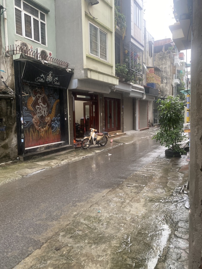 Bán nhà Tân Mai - diện tích 50.7m2 1 tầng - Ngõ to hơn phố - giá 9,1 tỷ