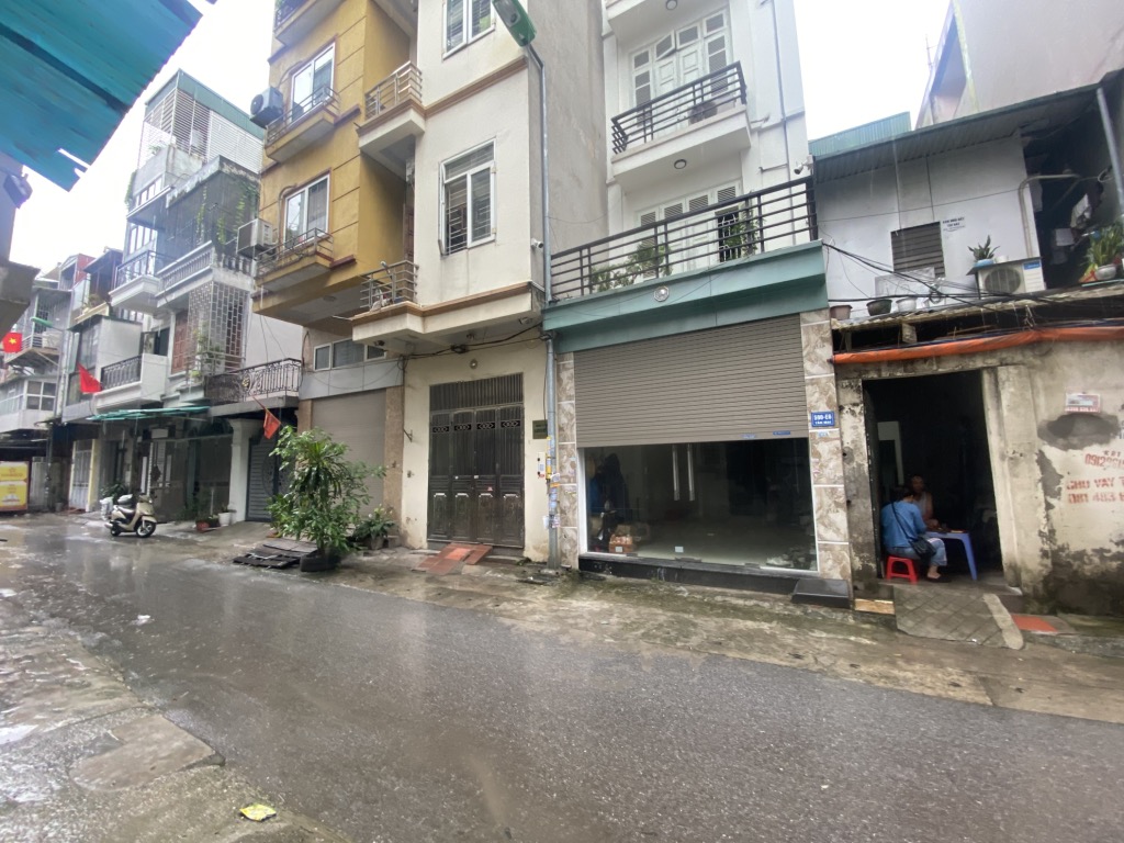 Bán nhà Tân Mai - diện tích 50.7m2 1 tầng - Ngõ to hơn phố - giá 9,1 tỷ