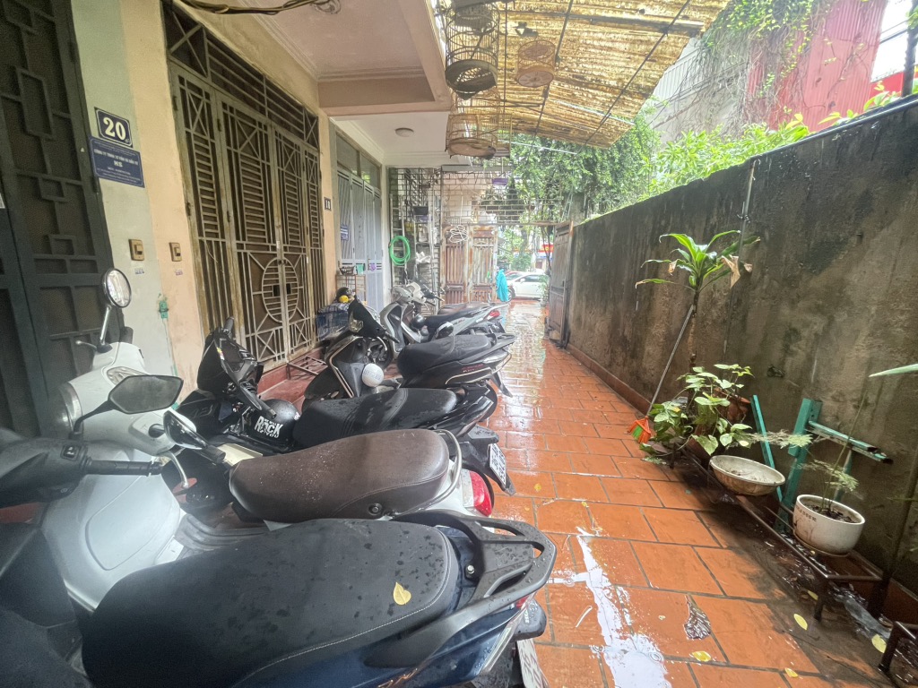 Bán nhà Kim Đồng - diện tích 50m2 5 tầng - nhà đẹp hiếm có - giá 15,2 tỷ