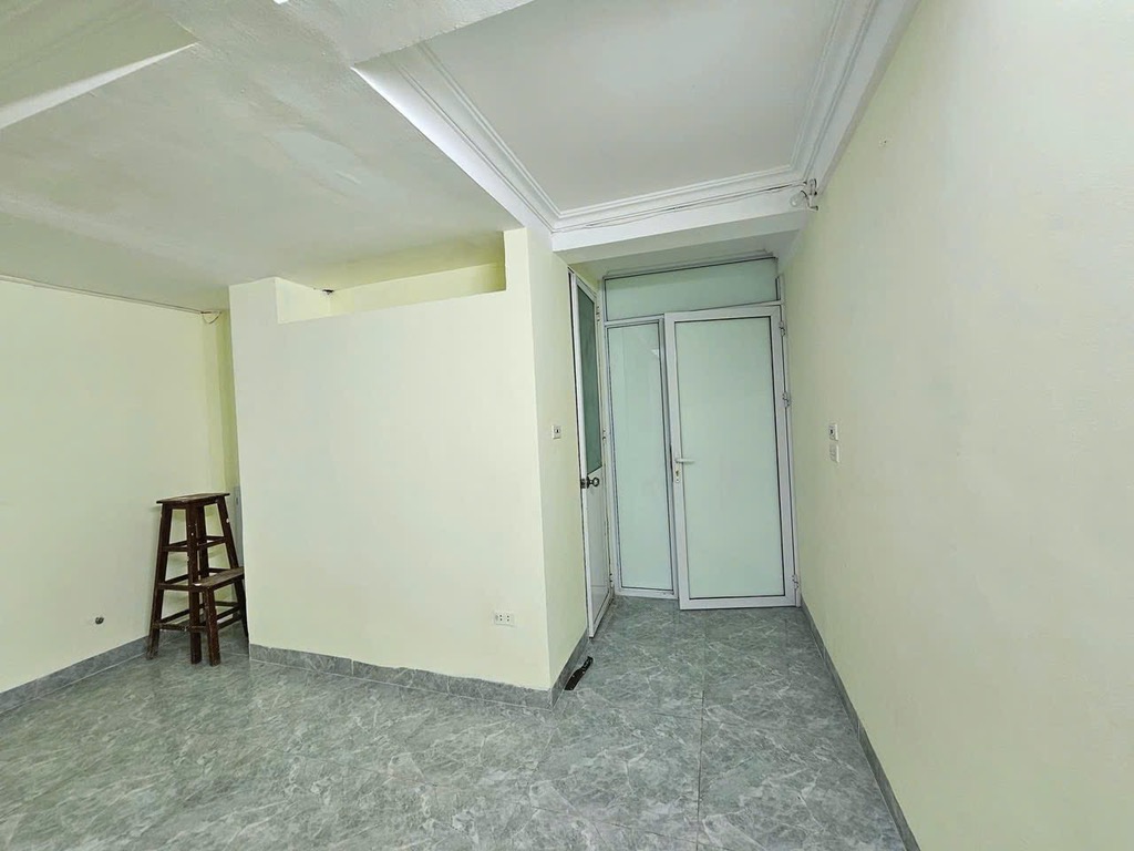Bán nhà Kim Đồng - diện tích 50m2 5 tầng - nhà đẹp hiếm có - giá 15,2 tỷ