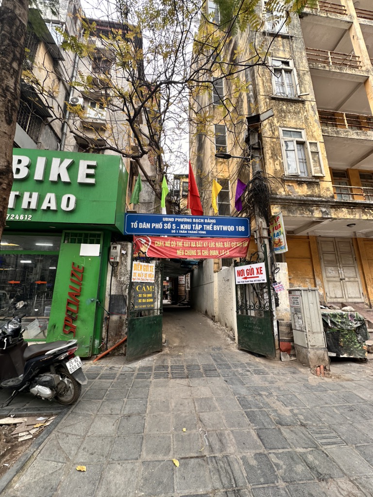 Bán nhà Trần Thánh Tông - diện tích 100m2 2 tầng - CỰC HIẾM NHÀ BÁN - TIỆN ÍCH CỰC ĐỈNH - giá 4,5 tỷ