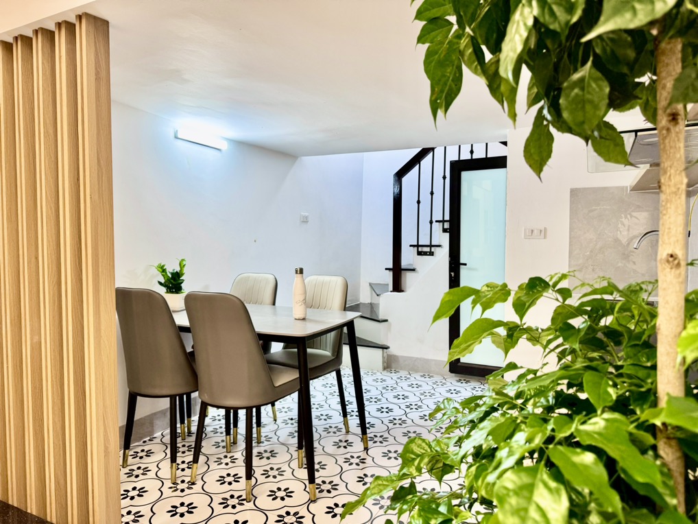 Bán nhà Thịnh Hào 3 - 29m2 4 tầng - gần Phố, gần ô tô - giá 6,15 tỷ
