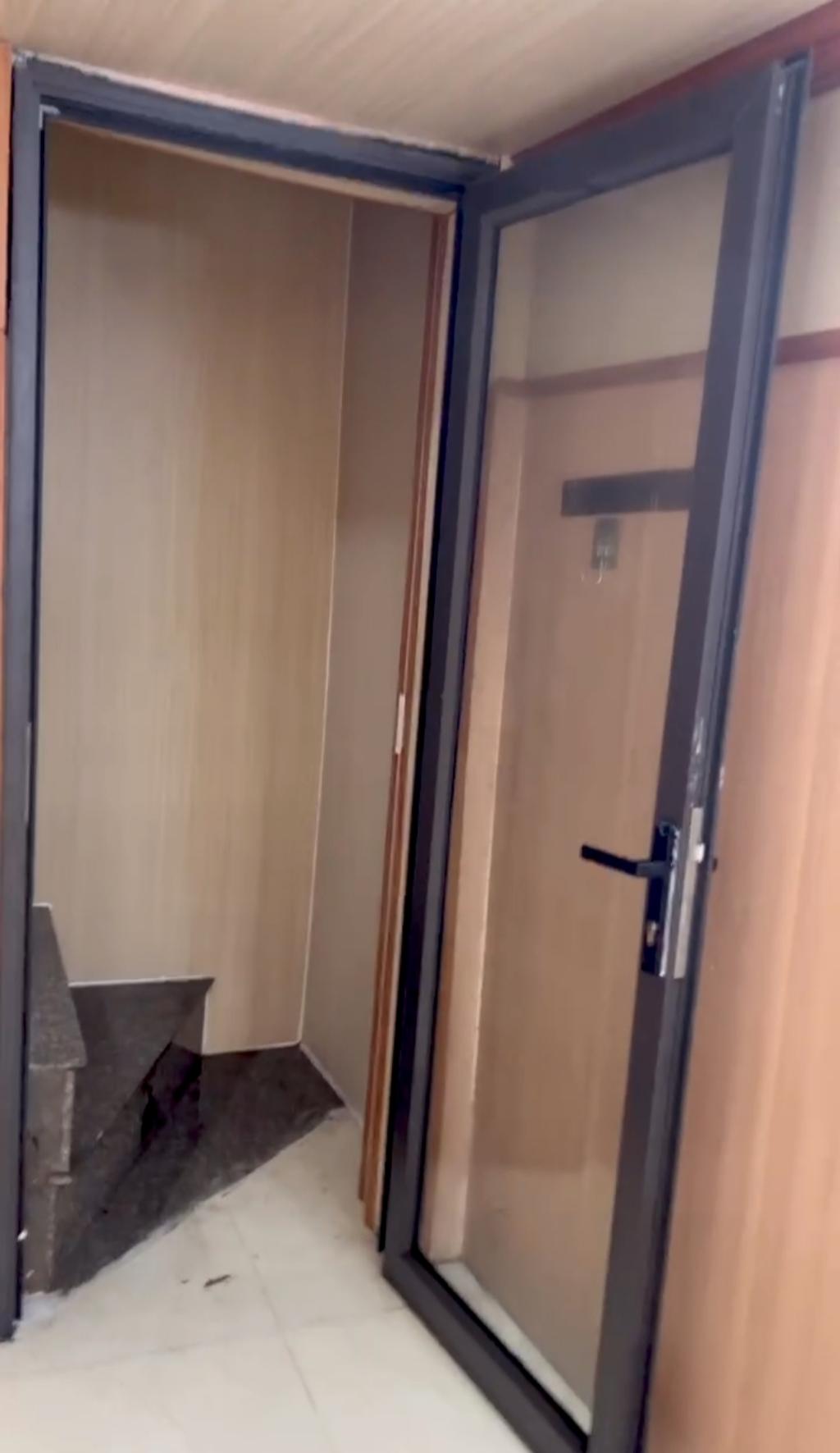 Bán nhà Giải Phóng - diện tích 60m2 2 tầng - MẶT PHỐ -Ô TÔ -KINH DOANH - giá 19 tỷ