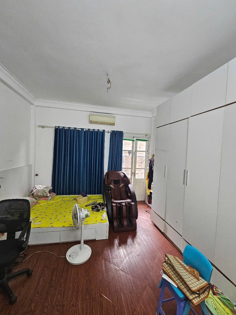 Bán nhà Bạch Đằng - 25.5m2 5 tầng - gần ô tô, ngõ rộng - giá 5.95 tỷ