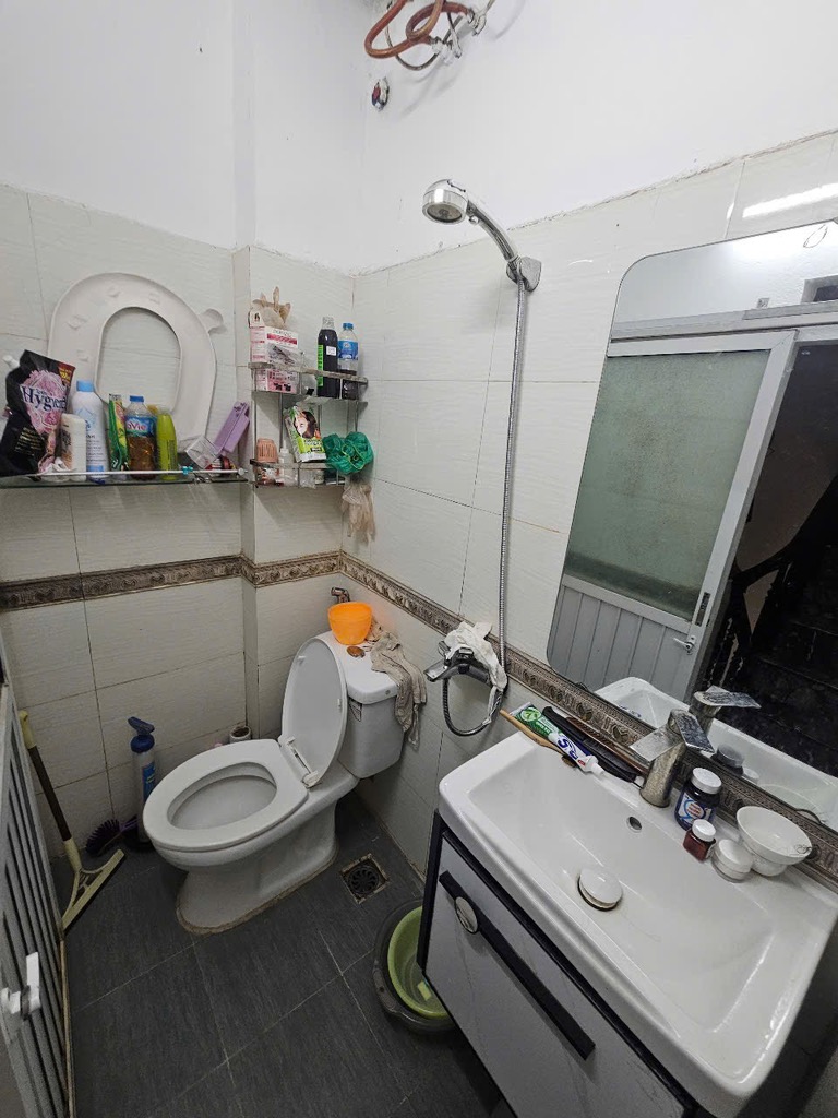 Bán nhà Bạch Đằng - 25.5m2 5 tầng - gần ô tô, ngõ rộng - giá 5.95 tỷ