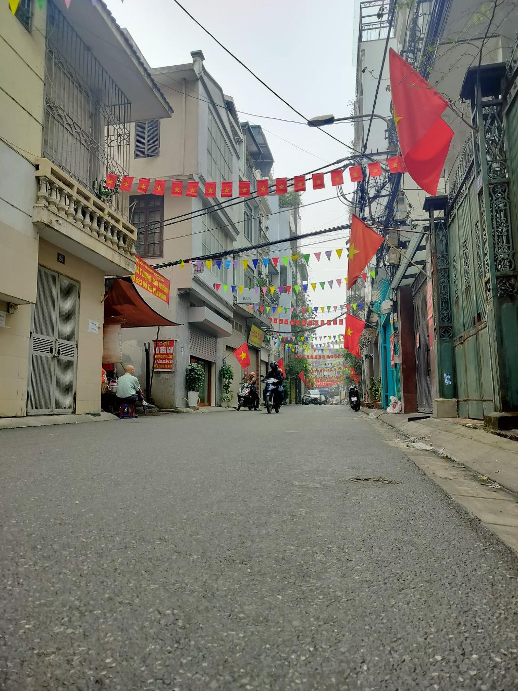Bán nhà ngõ 523 Minh Khai - 72.9m2 4 tầng - ô tô tránh - hai mặt ngõ - kinh doanh đỉnh - giá 21,0 tỷ
