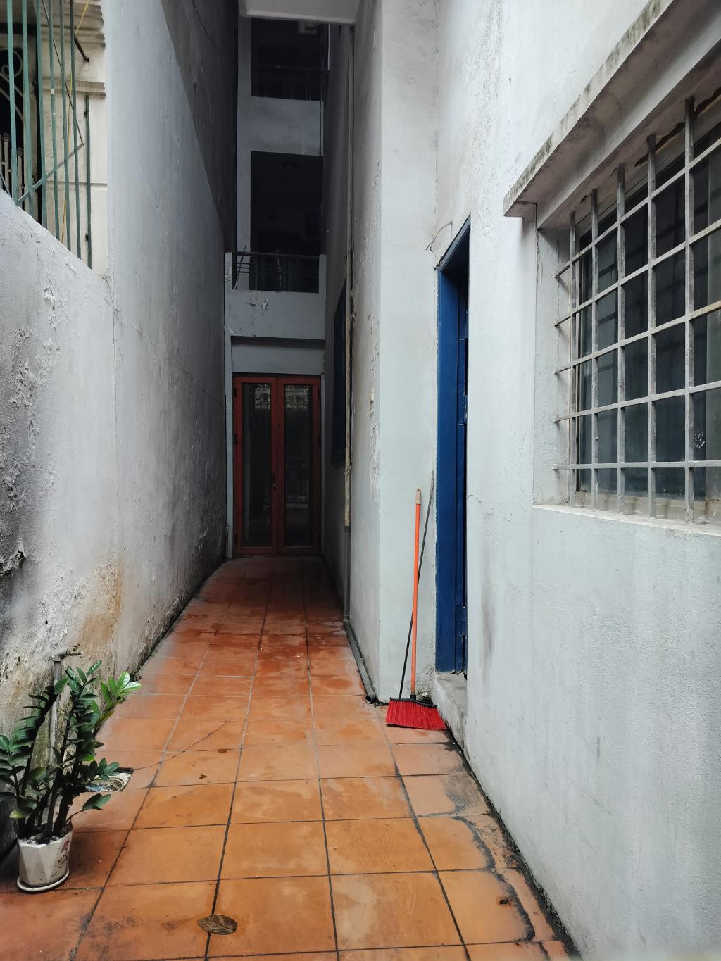 Bán nhà ngõ 523 Minh Khai - 72.9m2 4 tầng - ô tô tránh - hai mặt ngõ - kinh doanh đỉnh - giá 21,0 tỷ