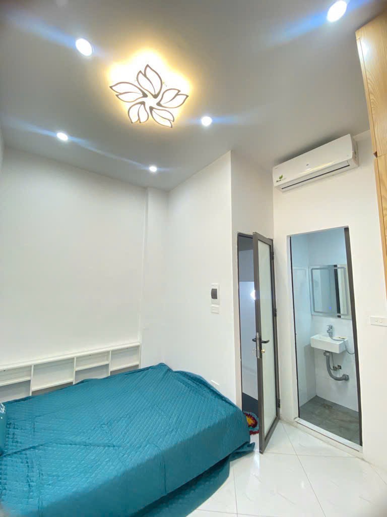 Bán nhà Trần Cao Vân (Phố Huế) - 18m2 - 4 tầng - gần ô tô, gần phố - giá 3.9 tỷ