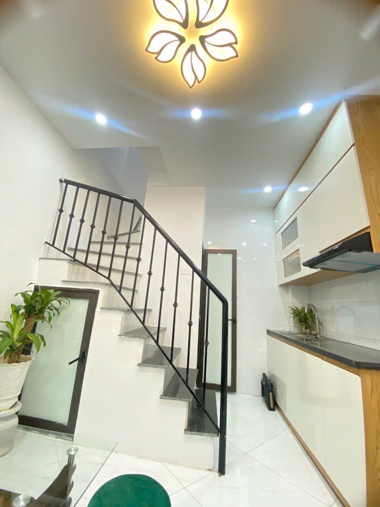 Bán nhà Trần Cao Vân (Phố Huế) - 18m2 - 4 tầng - gần ô tô, gần phố - giá 3.9 tỷ