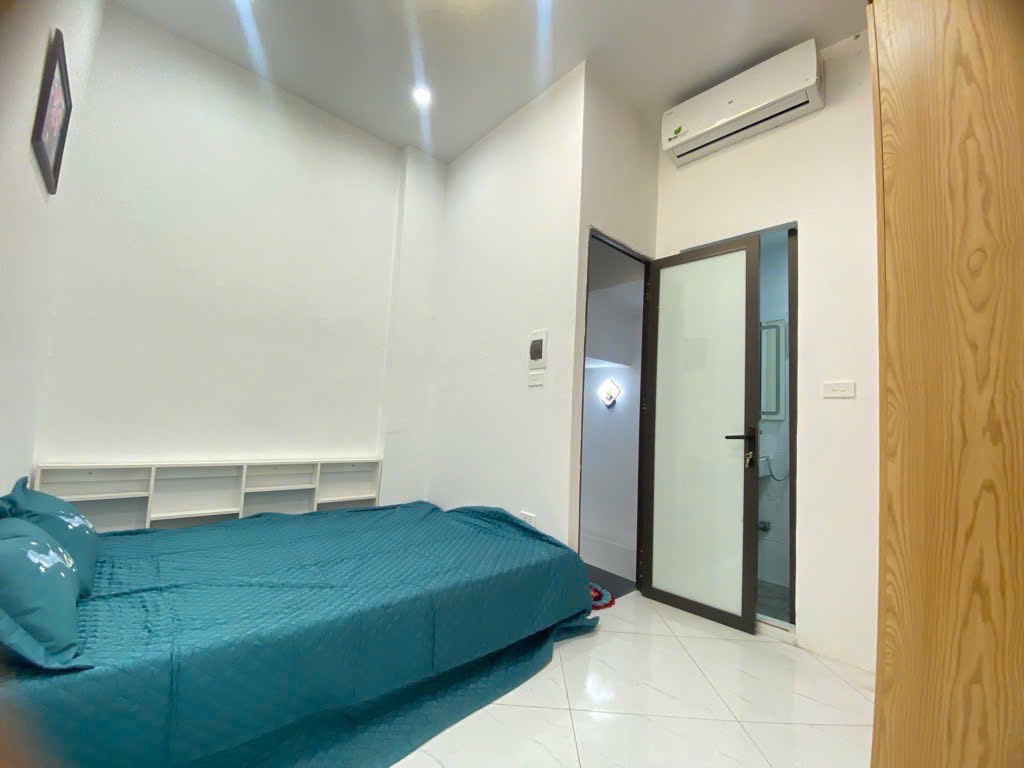 Bán nhà Trần Cao Vân (Phố Huế) - 18m2 - 4 tầng - gần ô tô, gần phố - giá 3.9 tỷ