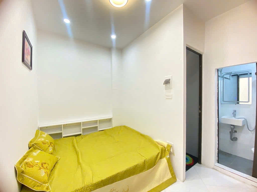 Bán nhà Trần Cao Vân (Phố Huế) - 18m2 - 4 tầng - gần ô tô, gần phố - giá 3.9 tỷ