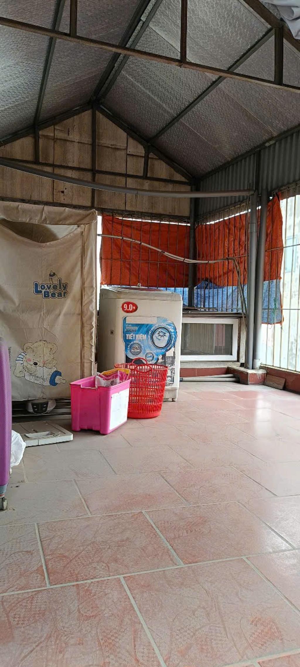 Bán nhà Thịnh Liệt - diện tích 23.5m2 5 tầng - Nhà dân xây khung cột - giá 6,5 tỷ