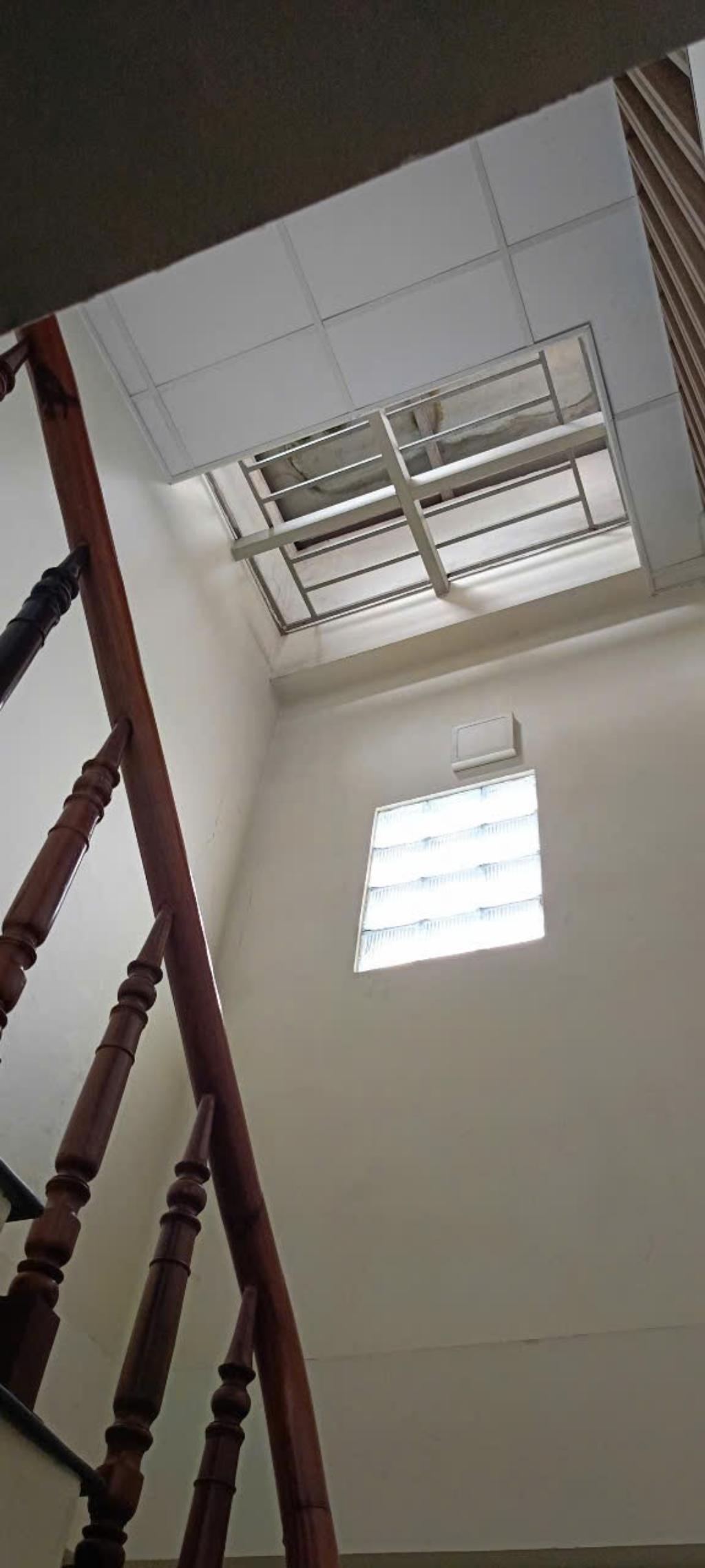 Bán nhà Thịnh Liệt - diện tích 23.5m2 5 tầng - Nhà dân xây khung cột - giá 6,5 tỷ