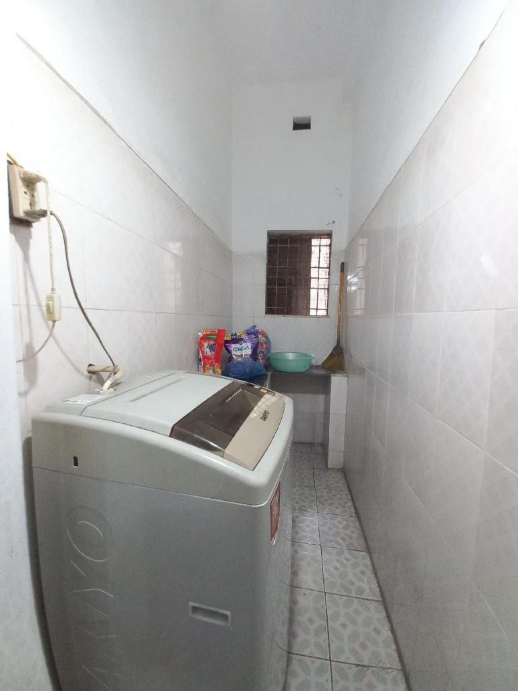 Bán nhà Ngõ Tự Do - diện tích 93.1m2 4 tầng - ô tô tránh - giá 24 tỷ