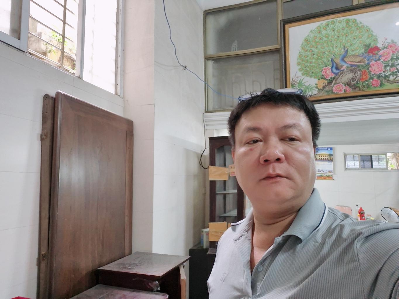 Bán nhà Bạch Mai - diện tích 43m2 3 tầng - ô tô đỗ cửa - giá 8 tỷ