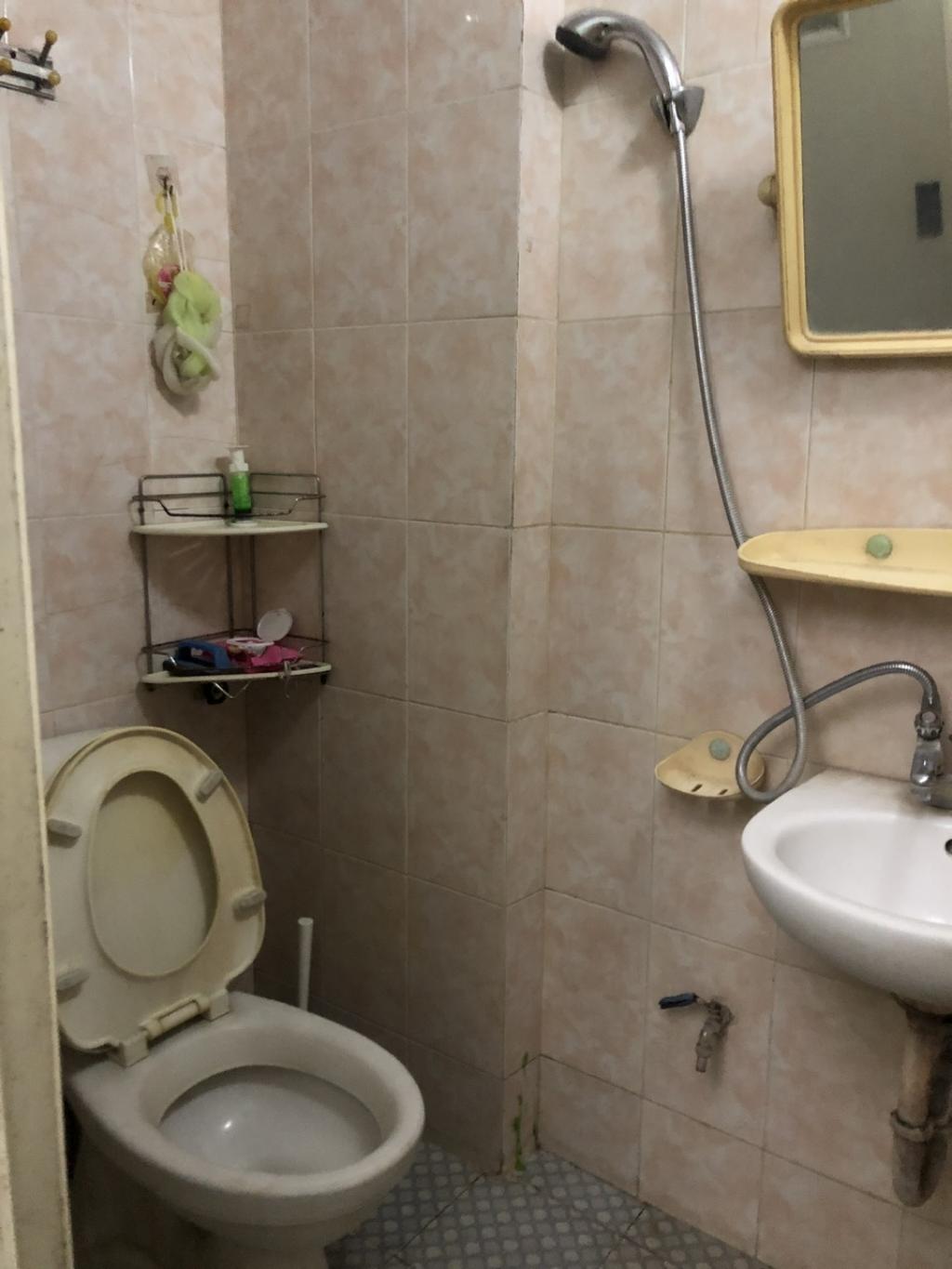 Bán nhà Bạch Mai - diện tích 43m2 3 tầng - ô tô đỗ cửa - giá 8 tỷ