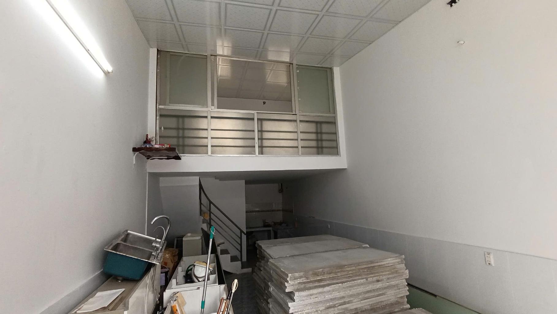 Bán nhà Vũ Tông Phan - diện tích 36.8m2 1 tầng - Ô tô tránh - giá 4,7 tỷ