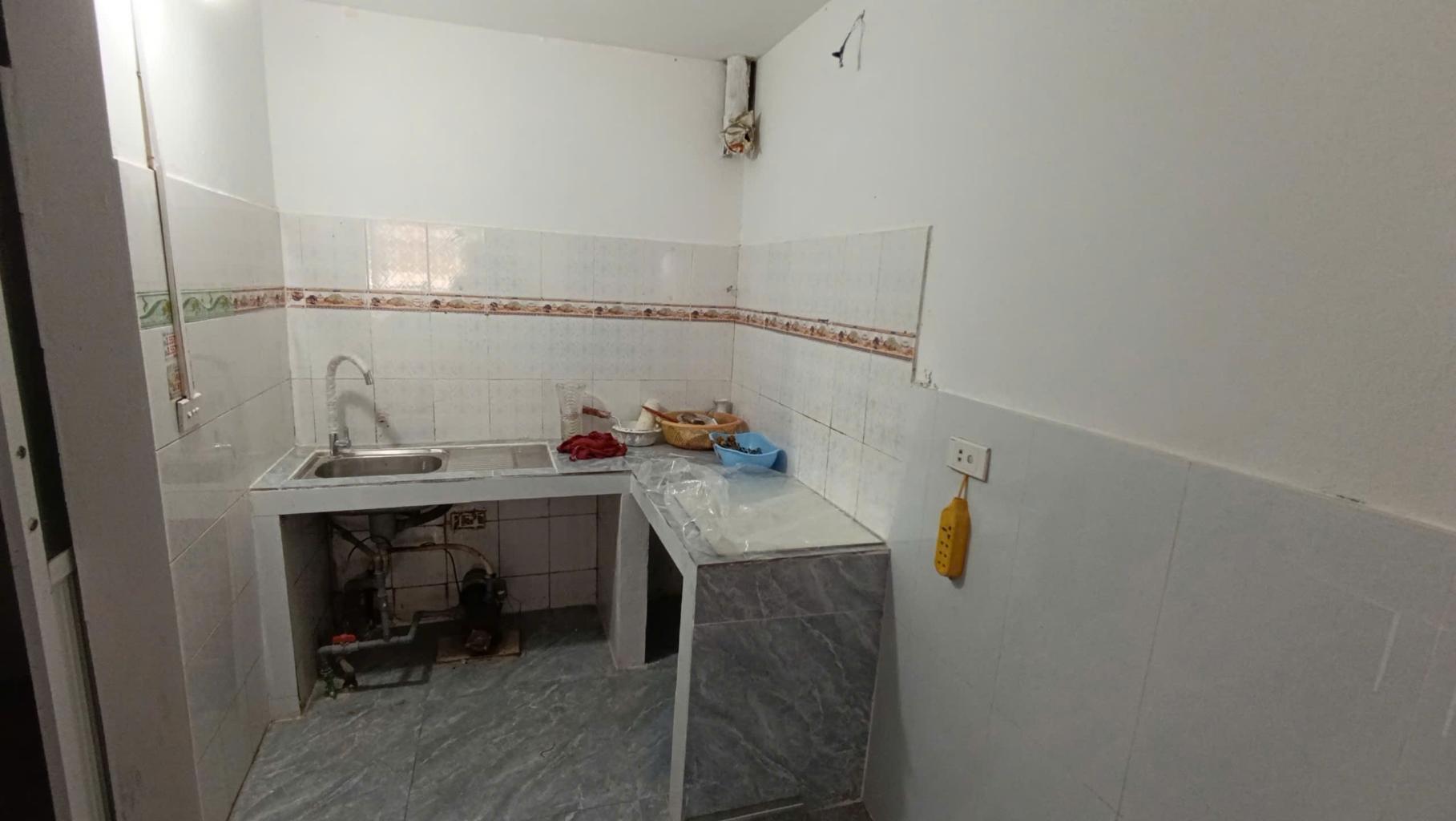 Bán nhà Vũ Tông Phan - diện tích 36.8m2 1 tầng - Ô tô tránh - giá 4,7 tỷ