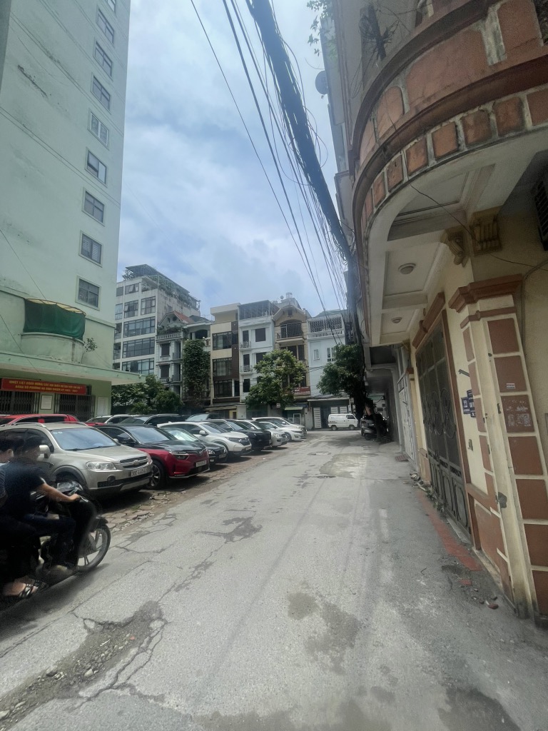 Bán nhà Nguyễn Xiển - diện tích 48m2 3 tầng - SIÊU HIẾM QUẬN THANH XUÂN - PHÂN LÔ 2 Ô TÔ TRÁNH - giá 18,5 tỷ
