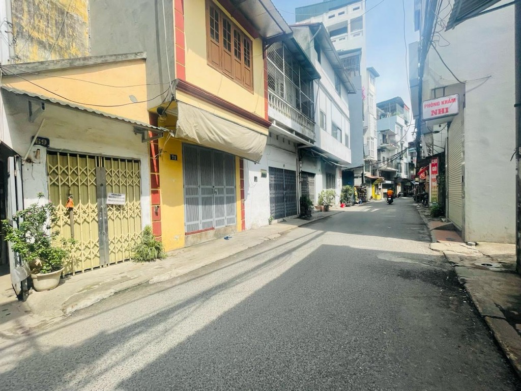 Bán nhà Trần Quý Cáp - diện tích 25.3m2 4 tầng - Lô góc, mặt ngõ kinh doanh - giá 11 tỷ