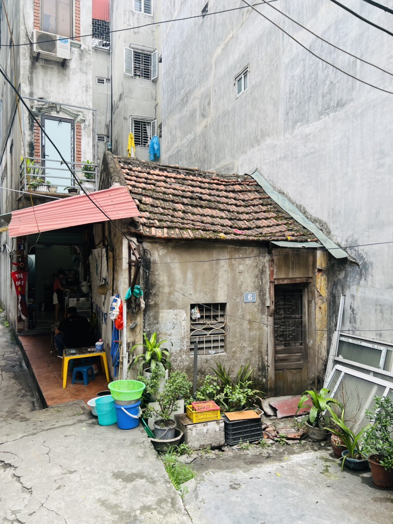 Bán nhà Đê La Thành - diện tích 52.6m2 1 tầng - Lô góc - giá 15,5 tỷ