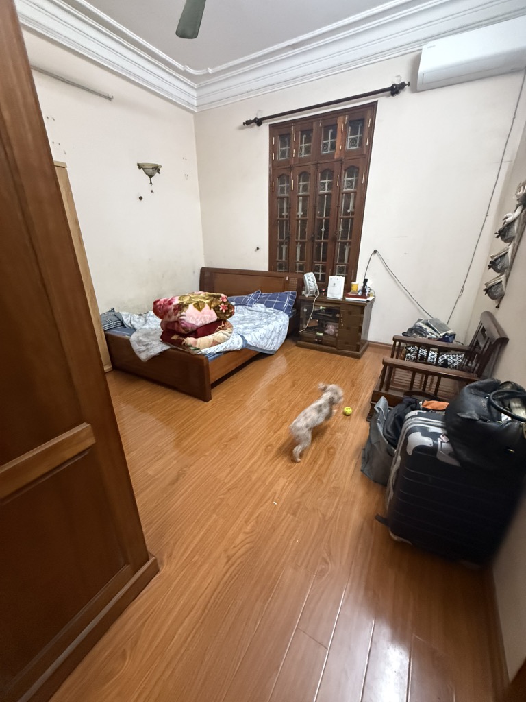 Bán nhà Trương Định - diện tích 57.4m2 5 tầng - Ô TÔ - KINH DOANH - giá 18,4 tỷ