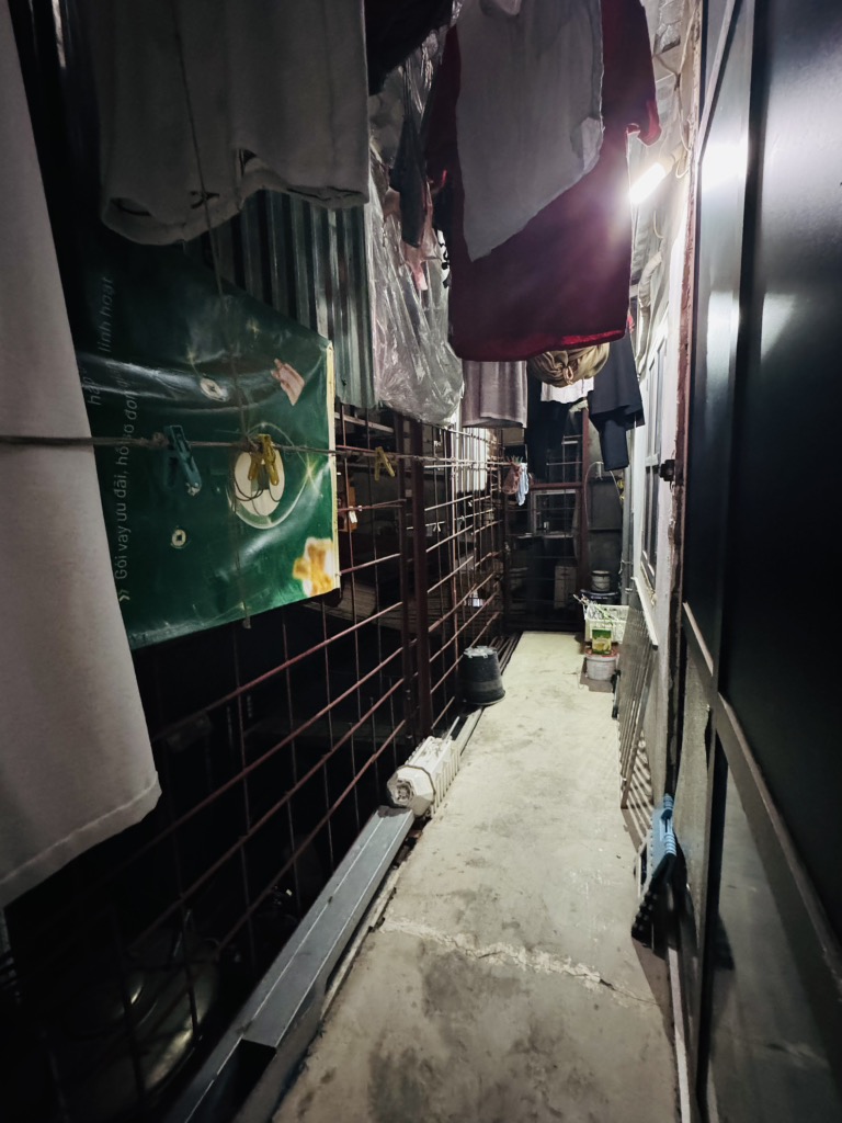 Bán nhà Minh Khai - diện tích 43,6m2 3 tầng - Căn góc rộng rãi - giá 5,5 tỷ