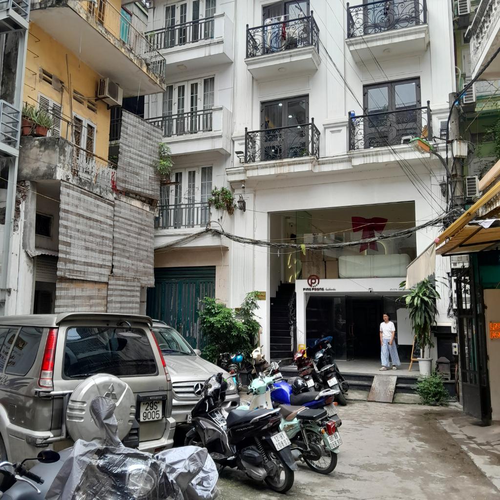 Bán nhà Giảng Võ - diện tích 55.8m2 5 tầng - ô tô đỗ cửa - giá 22,8 tỷ