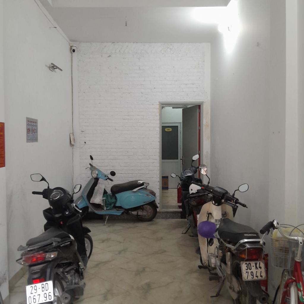 Bán nhà Giảng Võ - diện tích 55.8m2 5 tầng - ô tô đỗ cửa - giá 22,8 tỷ