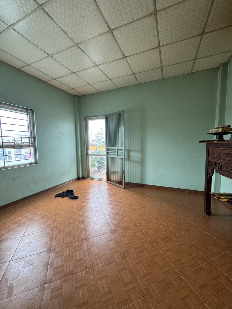 Bán nhà Đại Từ - diện tích 54,1m2 5 tầng - Nhà dân xây nồi đồng cối đá - giá 9,9 tỷ