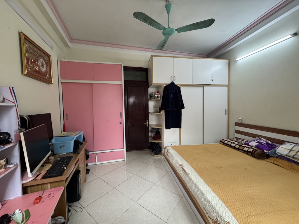 Bán nhà Đại Từ - diện tích 54,1m2 5 tầng - Nhà dân xây nồi đồng cối đá - giá 9,9 tỷ