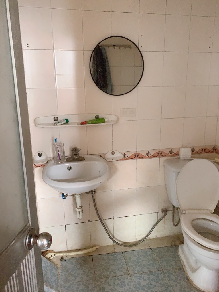Bán nhà Đại Từ - 27m2 x 4 tầng - mặt tiền 5m - gần hồ Linh Đàm - giá 5,9 tỷ