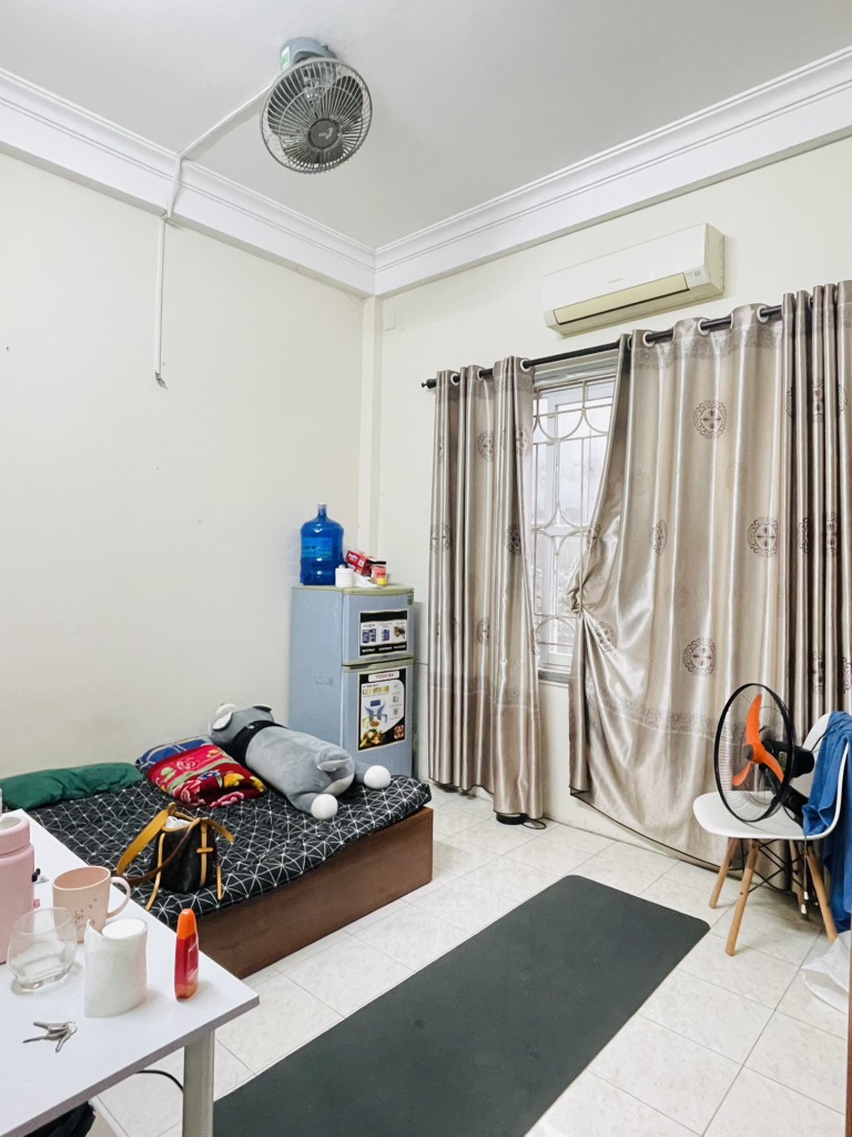 Bán nhà  Kim Ngưu - 40m2 x 4 tầng - mặt tiền 4m - gần phố - giá 6,25 tỷ