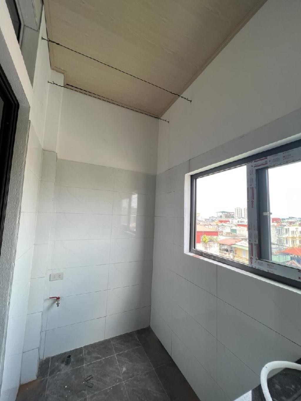 Bán nhà Lĩnh Nam - diện tích 90m2 6 tầng - Thang máy - giá 18,6 tỷ