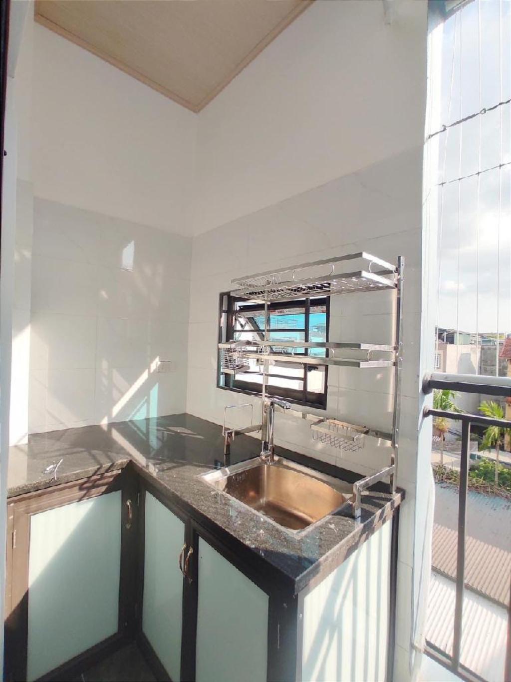 Bán nhà Lĩnh Nam - diện tích 90m2 6 tầng - Thang máy - giá 18,6 tỷ