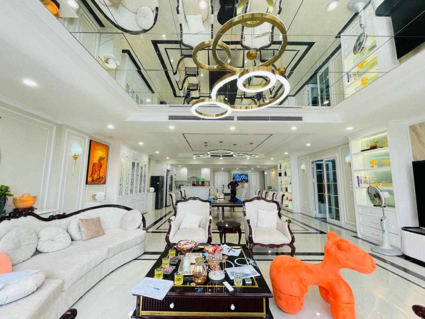 Bán nhà mặt phố Phúc Lợi 383m2 x 8 tầng, mặt tiền 16m, Giá 123 tỷ