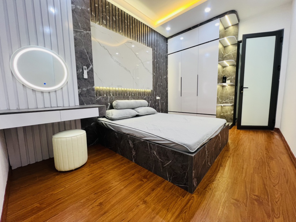 Bán nhà ngõ 29 Giáp Bát - 25m2 x 4 tầng - hai mặt thoáng - gần ô tô tránh - nhỉnh 5 tỷ