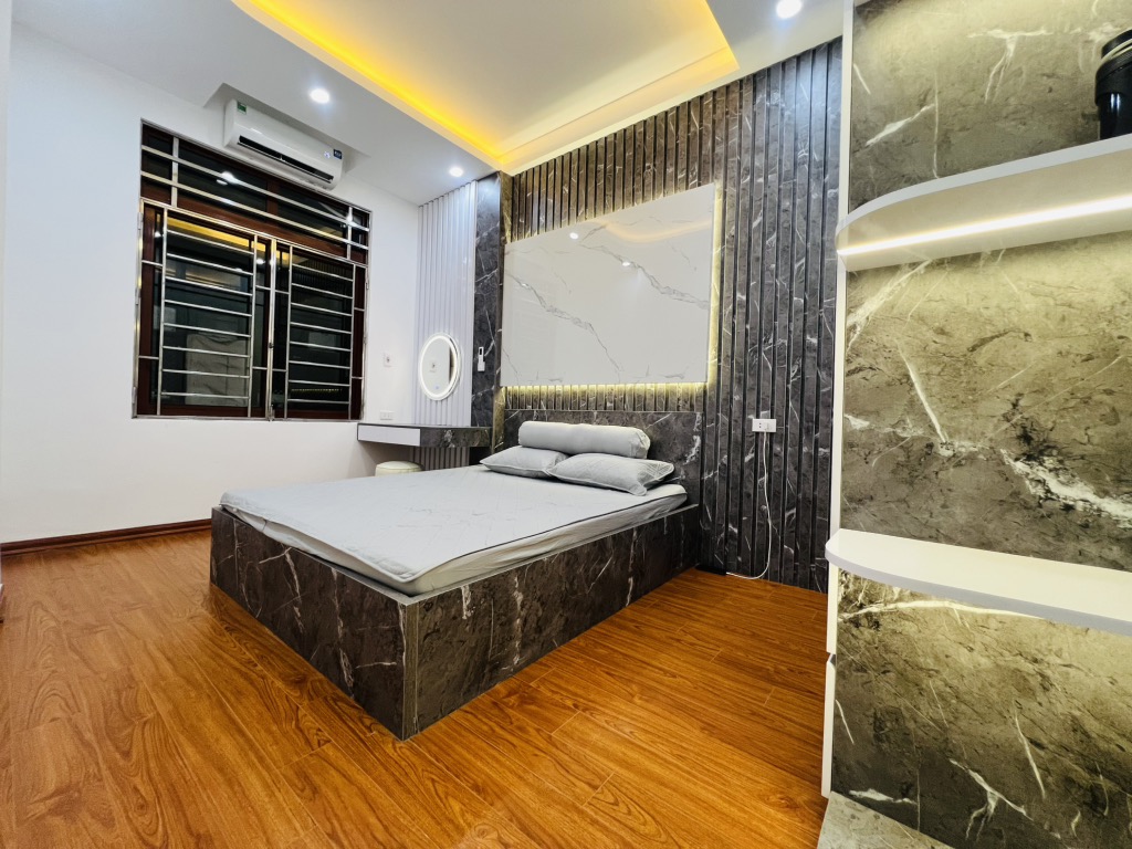 Bán nhà ngõ 29 Giáp Bát - 25m2 x 4 tầng - hai mặt thoáng - gần ô tô tránh - nhỉnh 5 tỷ
