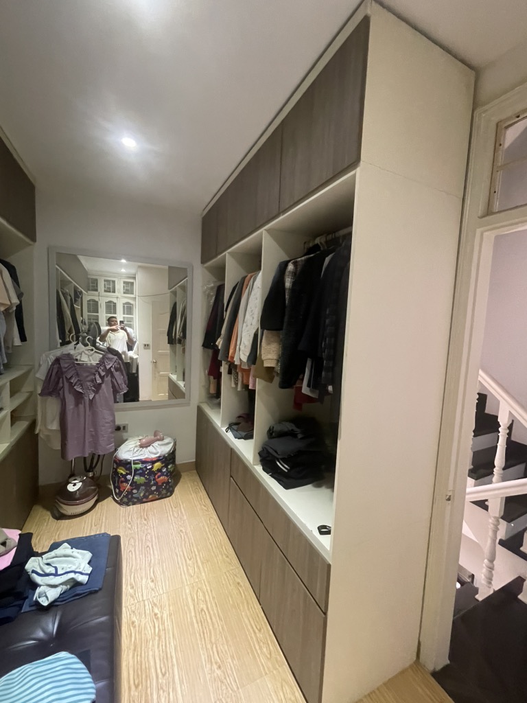 Bán nhà Nguyễn Ái Quốc - diện tích 40m2 4 tầng - ô tô đỗ cửa - giá 18 tỷ