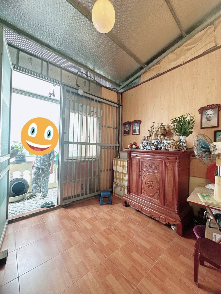 Bán nhà Tân Mai - diện tích 18m2 4 tầng - Ô TÔ QUA - giá 9,5 tỷ