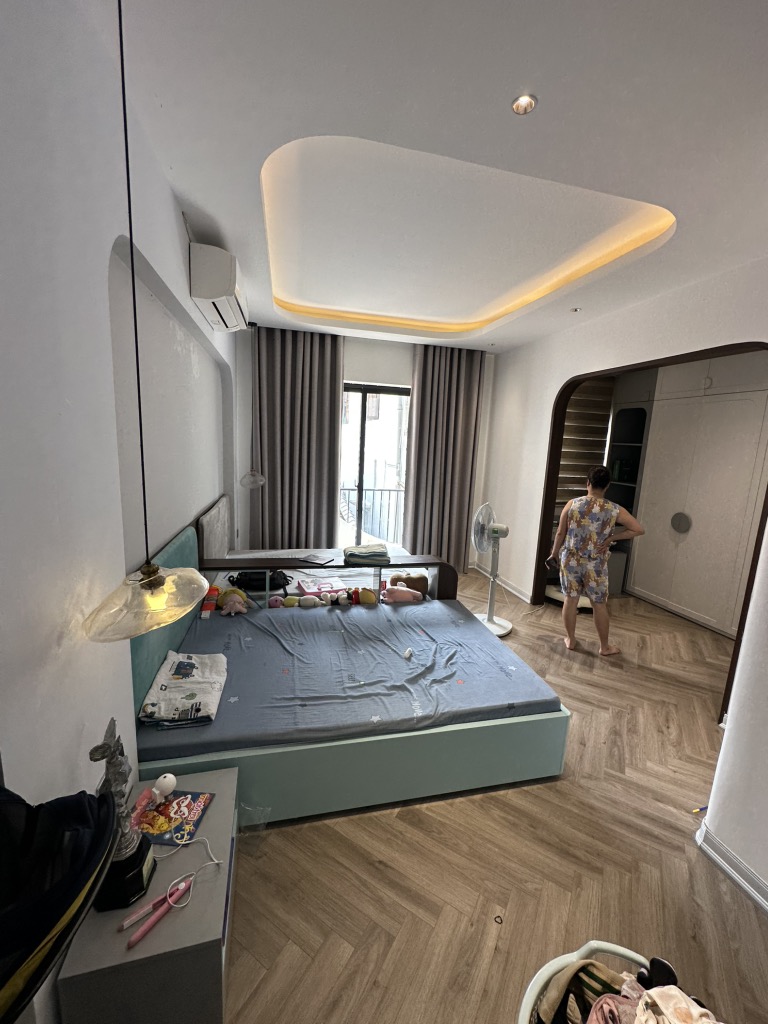 Bán nhà Ngõ Chợ Khâm Thiên - diện tích 42m2 5 tầng - Nhà đẹp như khách sạn - giá 13,9 tỷ