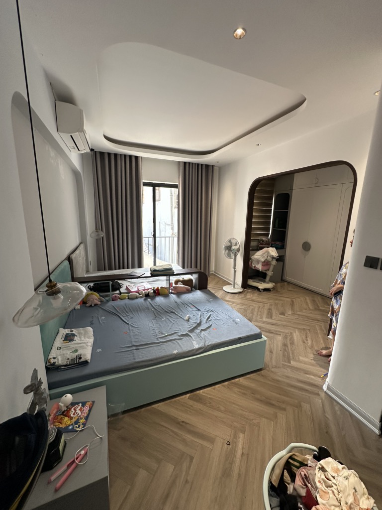 Bán nhà Ngõ Chợ Khâm Thiên - diện tích 42m2 5 tầng - Nhà đẹp như khách sạn - giá 13,9 tỷ