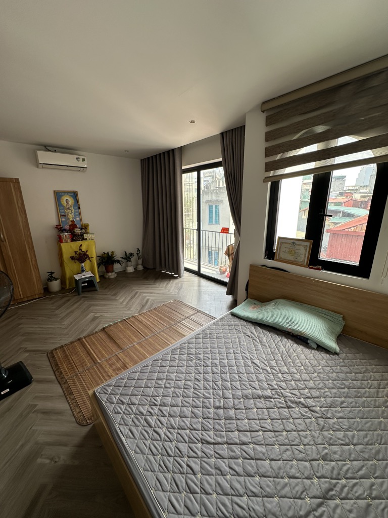 Bán nhà Ngõ Chợ Khâm Thiên - diện tích 42m2 5 tầng - Nhà đẹp như khách sạn - giá 13,9 tỷ